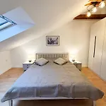 Attic Apartment, Center Of With Private Parking Apartmán Kosice