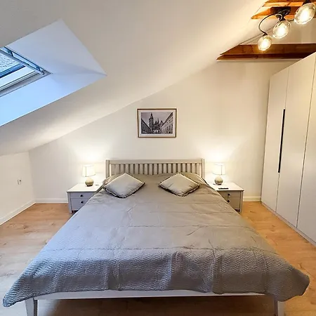 Attic Apartment, Center Of With Private Parking Apartmán Kosice