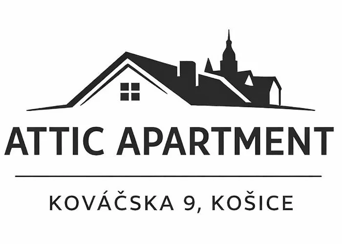 Attic Apartment, Center Of With Private Parking Apartman